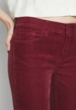 7 For All Mankind Roxanne - Pantalon Classique - Red 11 7 For All Mankind Roxanne - Pantalon Classique - Red -7 For All Mankind 09a2e944fc3d49e6b3c174ac3dad1e7f scaled