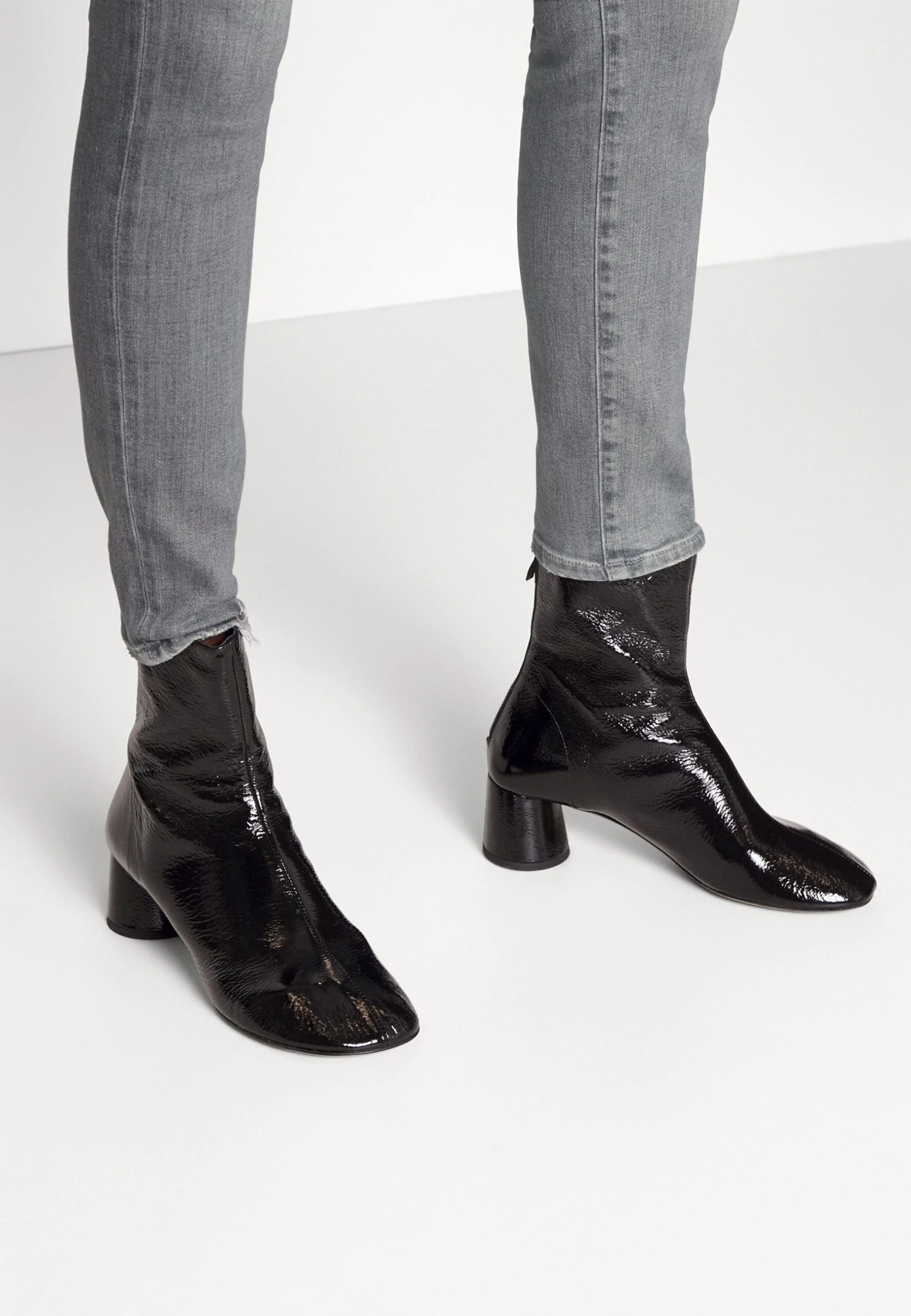 7 For All Mankind Jeans Skinny - Grey 5 7 For All Mankind Jeans Skinny - Grey – Image 5