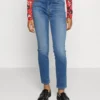 7 For All Mankind Roxanne Bair Eco High Hopes - Jean Slim - Light Blue