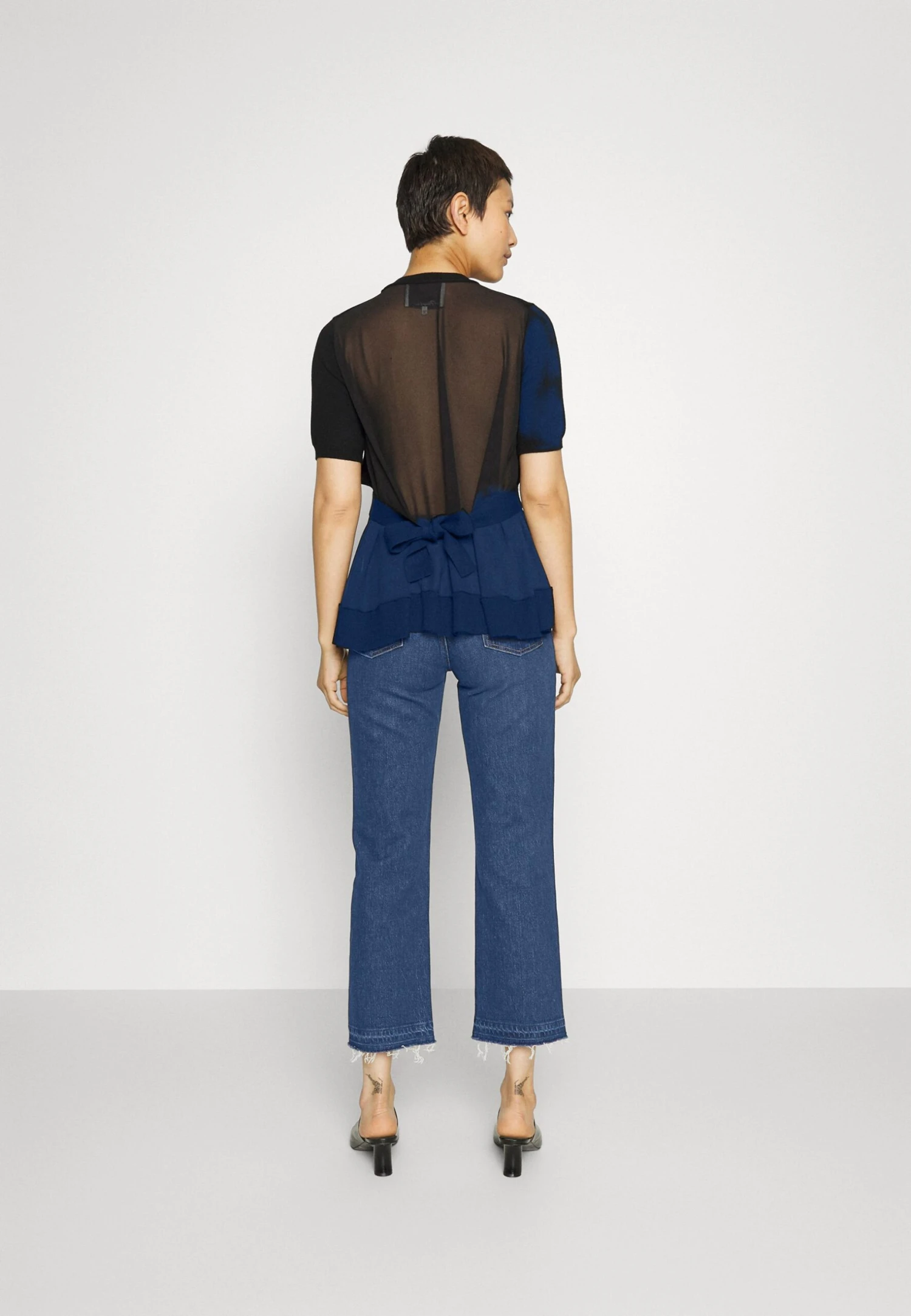 7 For All Mankind Logan Stovepipe Backstreet - Jean Droit - Mid Blue 3 7 For All Mankind Logan Stovepipe Backstreet - Jean Droit - Mid Blue – Image 3