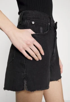 7 For All Mankind Easy Ruby Collide - Short En Jean - Black 11 7 For All Mankind Easy Ruby Collide - Short En Jean - Black -7 For All Mankind 14cf9edc3a404c178b253da728c83c26 scaled