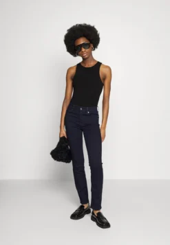 7 For All Mankind Roxanne Bair Majesty - Jean Slim - Dark Blue -7 For All Mankind 154cc9f30ab64b70926d2338ca9cbb89 scaled