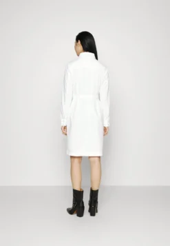 7 For All Mankind Luxe Dress Foam - Robe Fourreau - White -7 For All Mankind 1e57420d8ced4a01a6a46a5534dda0a2 scaled