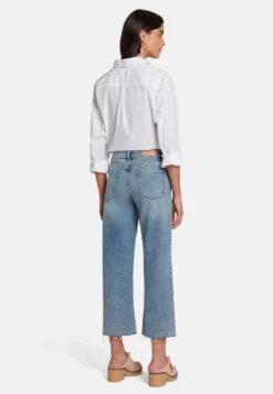 7 For All Mankind Cropped Alexa - Jean Bootcut - Mid Blue 8 7 For All Mankind Cropped Alexa - Jean Bootcut - Mid Blue -7 For All Mankind 23b61327b0a34f1b83773bf9a03151fb scaled