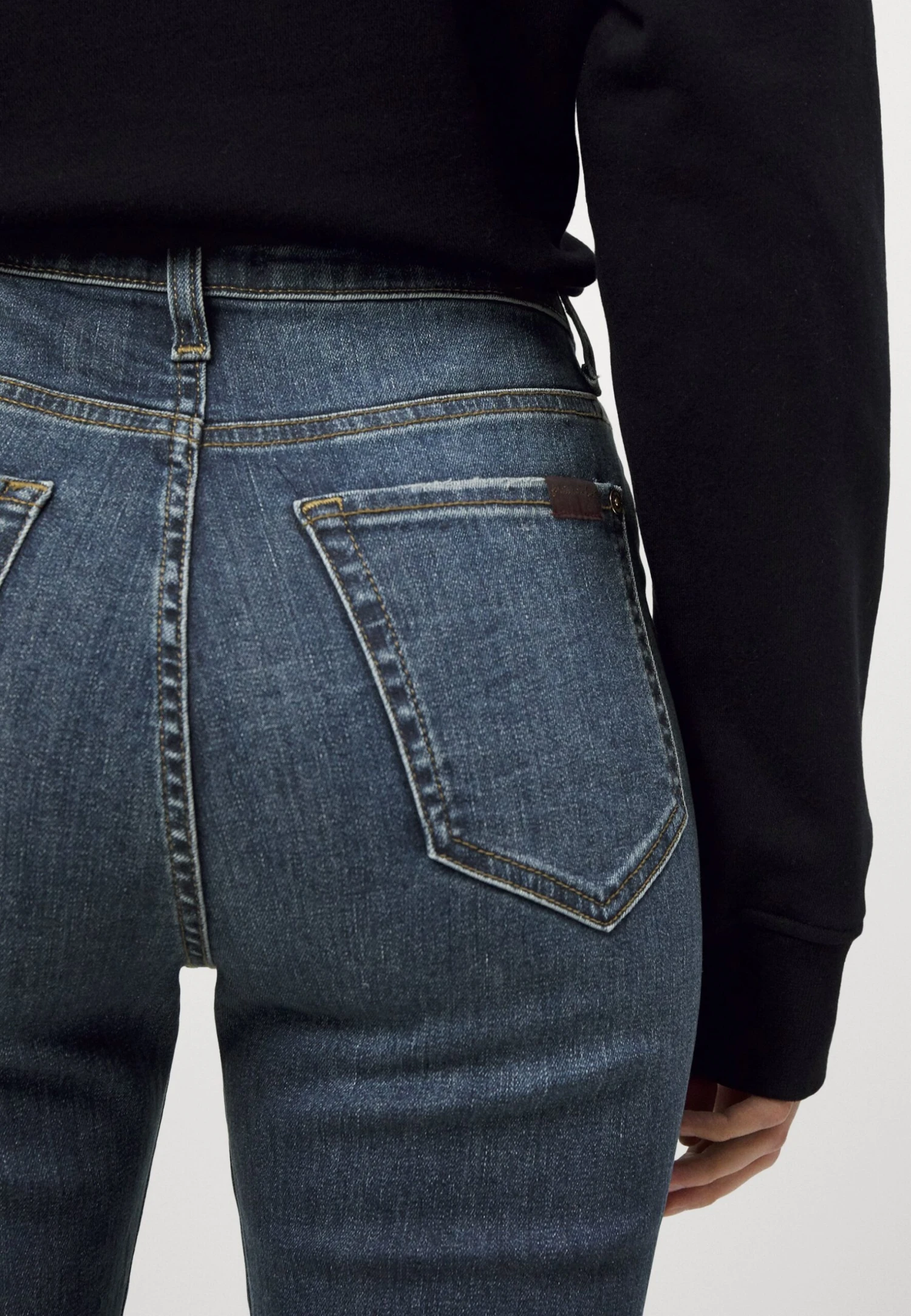 7 For All Mankind Easy Slim - Jean Boyfriend - Dark Blue 4 7 For All Mankind Easy Slim - Jean Boyfriend - Dark Blue – Image 4