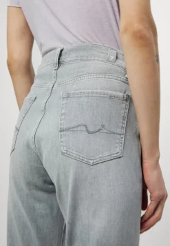 7 For All Mankind Josefina Anchor - Jean Bootcut - Grey -7 For All Mankind 2f21a91cbc244ef9b1085dafb6c731f2 scaled