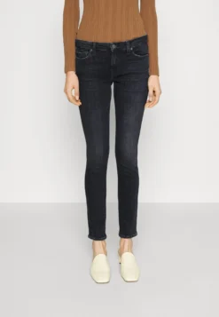 7 For All Mankind Pyper Illusion Wicked - Jean Slim - Black