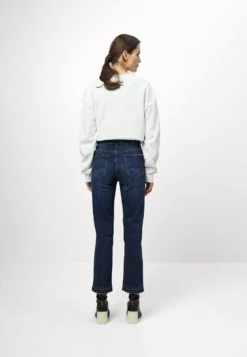 7 For All Mankind The Crop Soho - Jean Droit - Dark Blue 8 7 For All Mankind The Crop Soho - Jean Droit - Dark Blue -7 For All Mankind 405b56d7a27440369efd44529c06f365 scaled