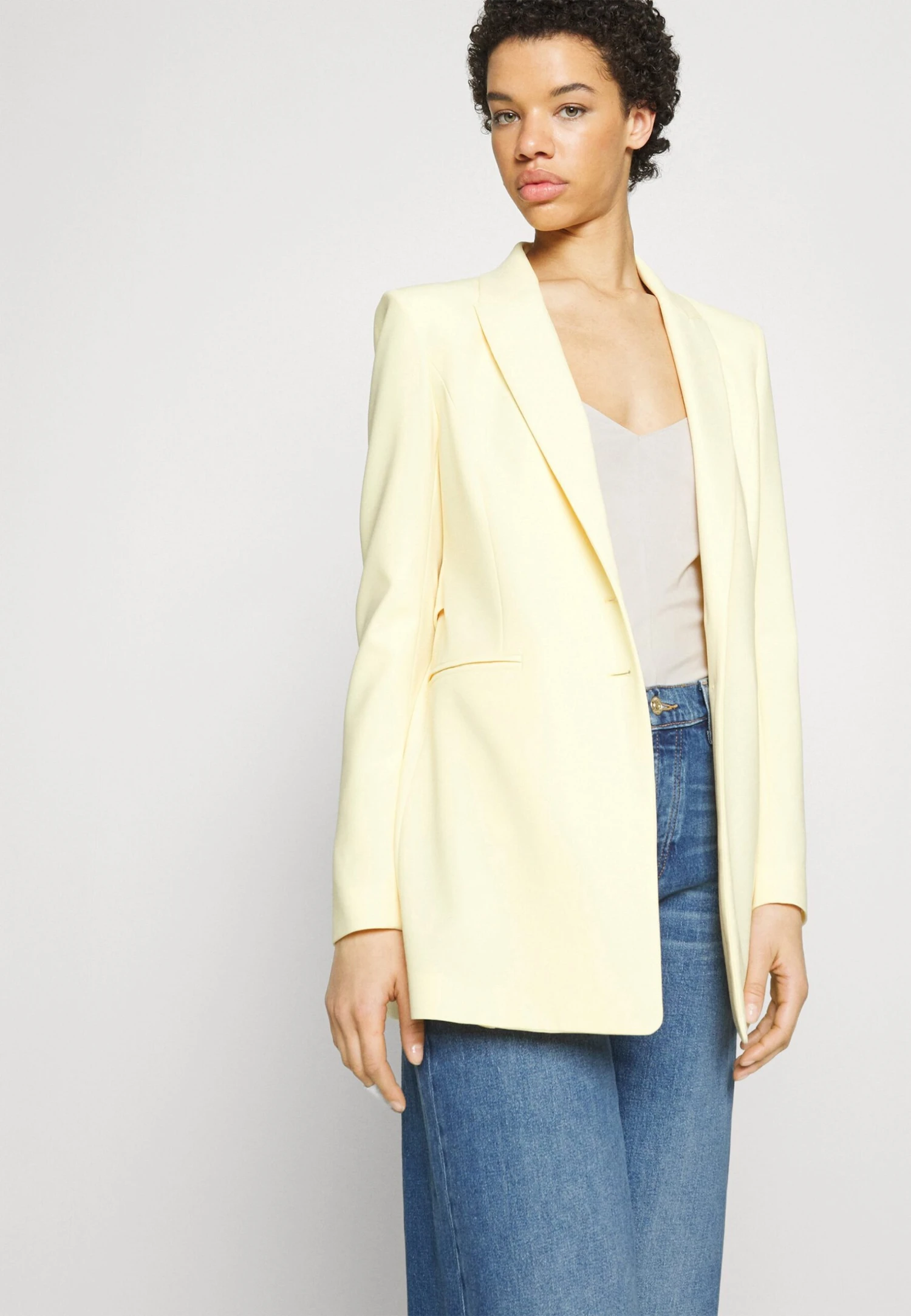 7 For All Mankind Zoey Explorer - Jean Boyfriend - Blue Denim 4 7 For All Mankind Zoey Explorer - Jean Boyfriend - Blue Denim – Image 4