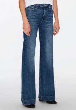 7 For All Mankind Modern Dojo - Jean Flare - Light Blue