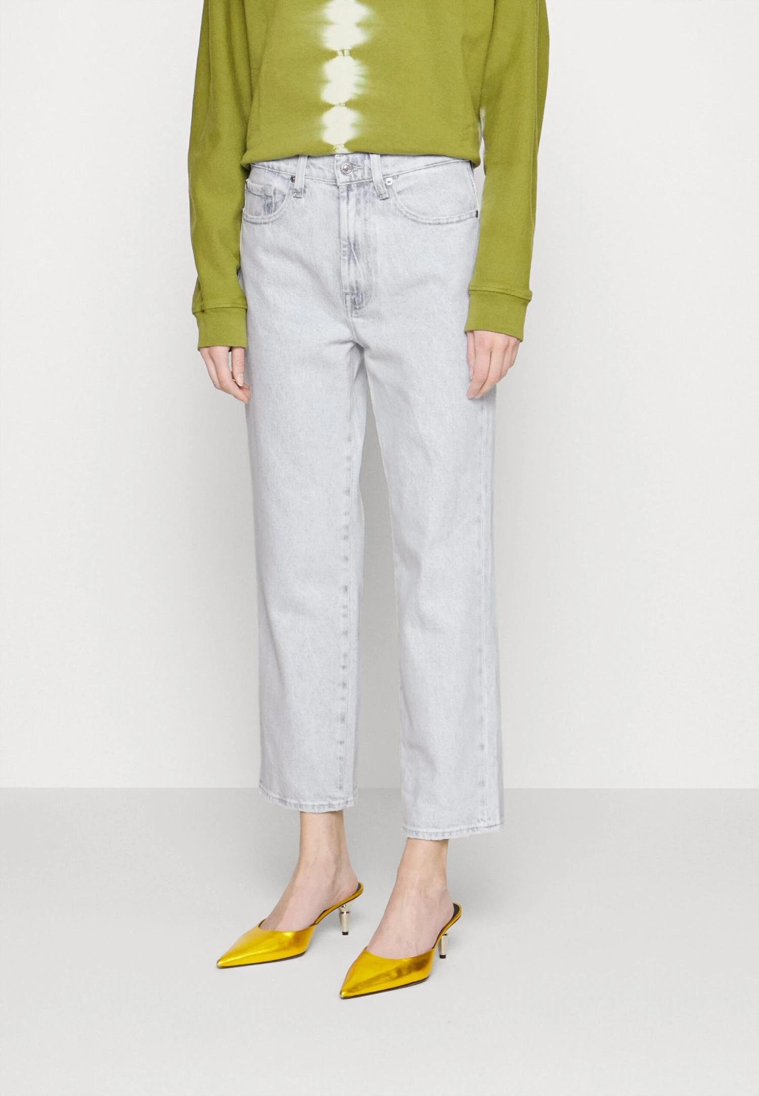 7 For All Mankind Logan Stovepipe Ice Pop - Jean Droit - Light Blue 1 7 For All Mankind Logan Stovepipe Ice Pop - Jean Droit - Light Blue