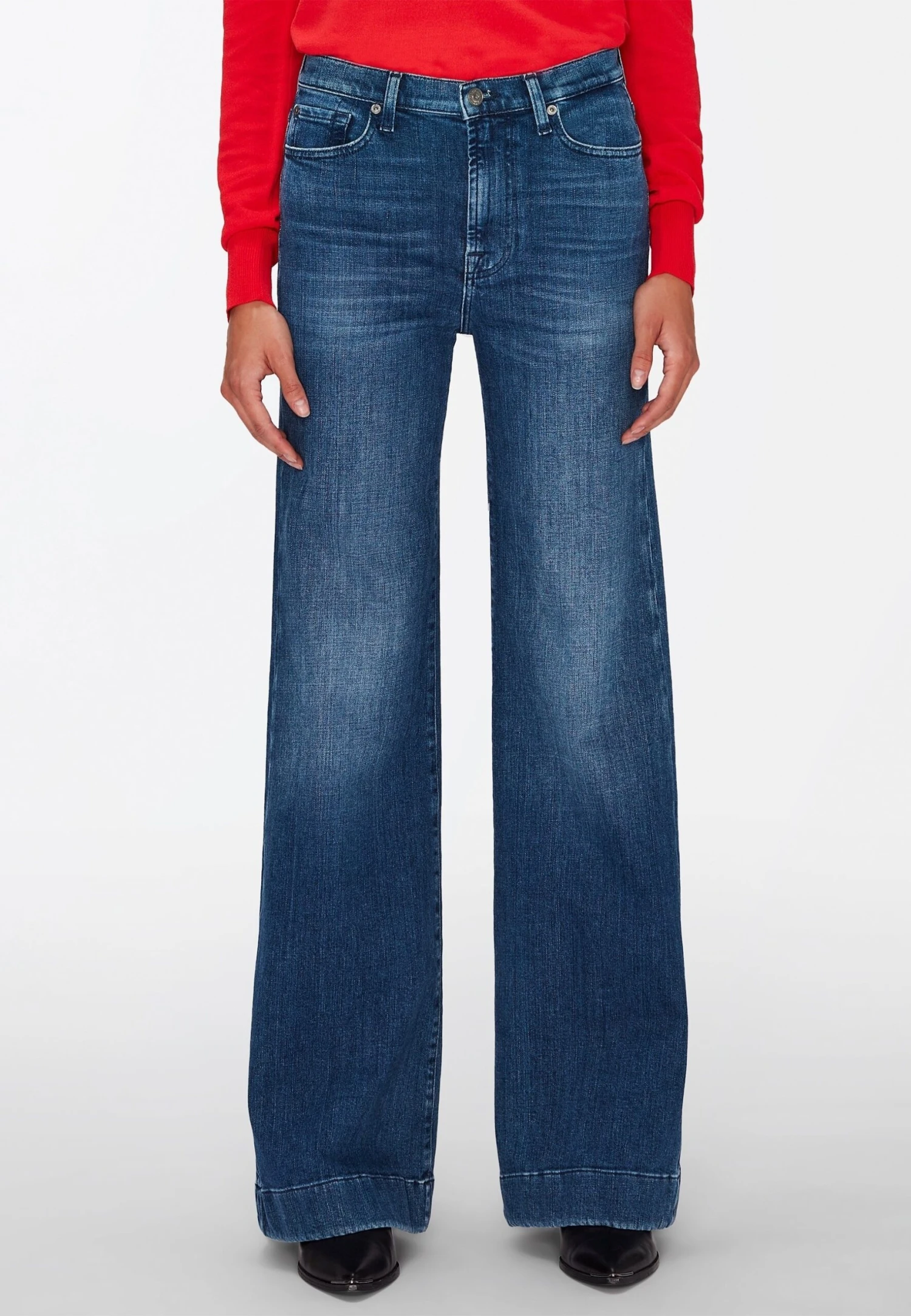 7 For All Mankind Modern Dojo - Jean Flare - Mid Blue 1 7 For All Mankind Modern Dojo - Jean Flare - Mid Blue