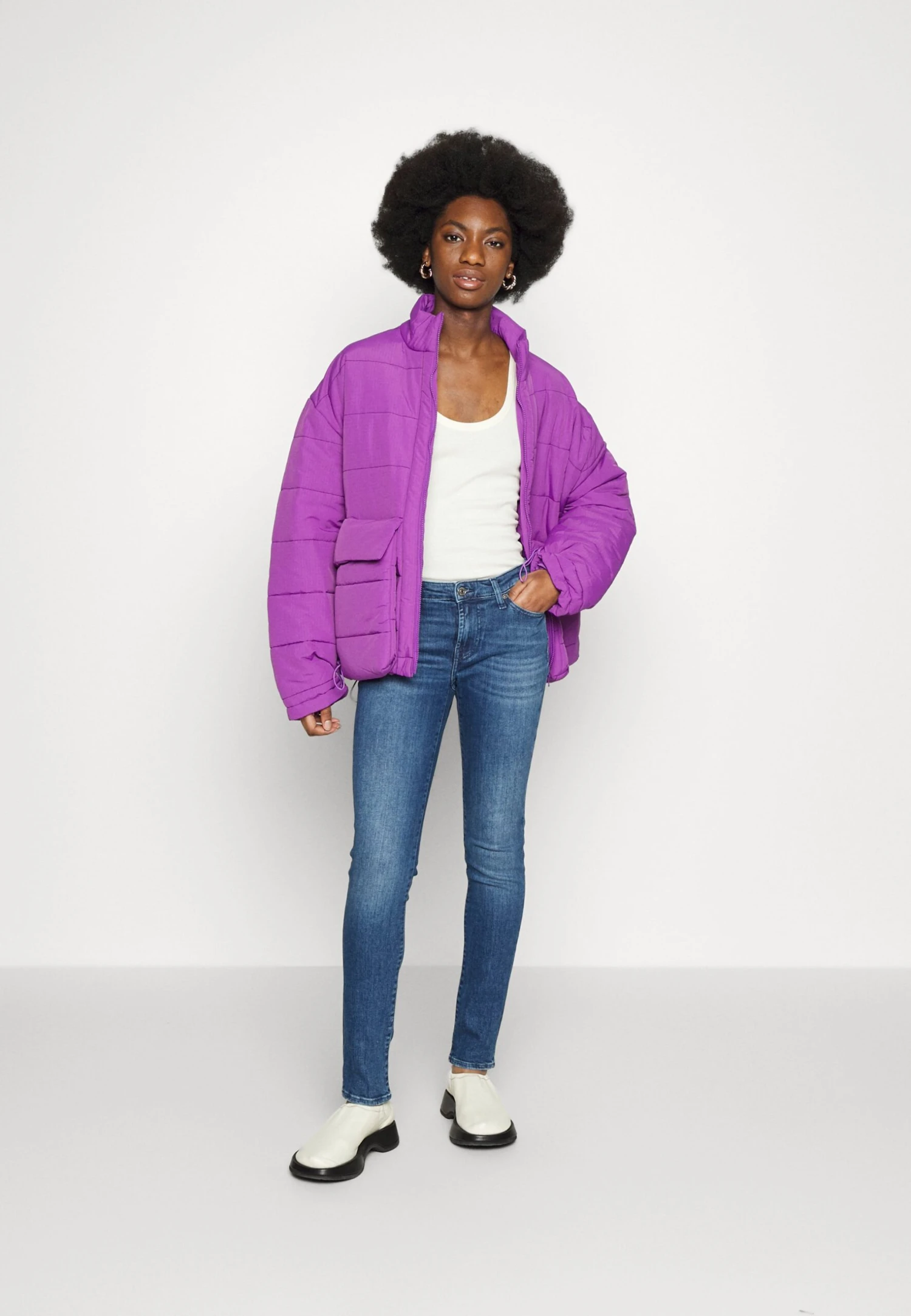 7 For All Mankind Pyper Slim Illusion Adventure - Jean Slim - Mid Blue 2 7 For All Mankind Pyper Slim Illusion Adventure - Jean Slim - Mid Blue – Image 2