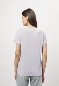 7 For All Mankind Liv Crewneck - T-Shirt Basique - Violet 8 7 For All Mankind Liv Crewneck - T-Shirt Basique - Violet -7 For All Mankind 64c9339fe4a54382825db51a9bedd66f scaled