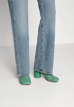 7 For All Mankind Tess Trouser Empathy - Jean Boyfriend - Mid Blue 13 7 For All Mankind Tess Trouser Empathy - Jean Boyfriend - Mid Blue -7 For All Mankind 67fc9eea5c3143b0ab21f183b726ee69 scaled