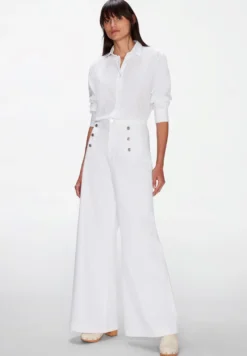 7 For All Mankind Marina Sail Boat - Jean Flare - White