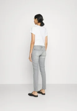 7 For All Mankind Pyper Slim Illusion Ambience - Jean Slim - Grey -7 For All Mankind 6d8ca9b1480b43e29b5a2acb8c53c345 scaled