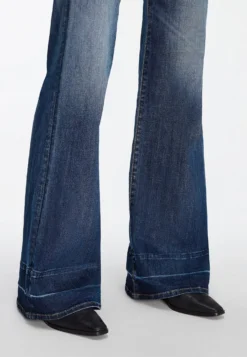 7 For All Mankind Modern Dojo - Jean Flare - Dark Blue -7 For All Mankind 6e07c4e71324417fa73697a34a23ea73 scaled