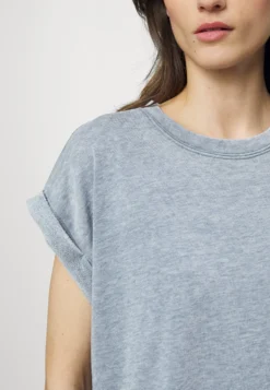 7 For All Mankind T-Shirt Basique - Blue 11 7 For All Mankind T-Shirt Basique - Blue -7 For All Mankind 6f11da676df64b9ea8f792417fb82892 scaled