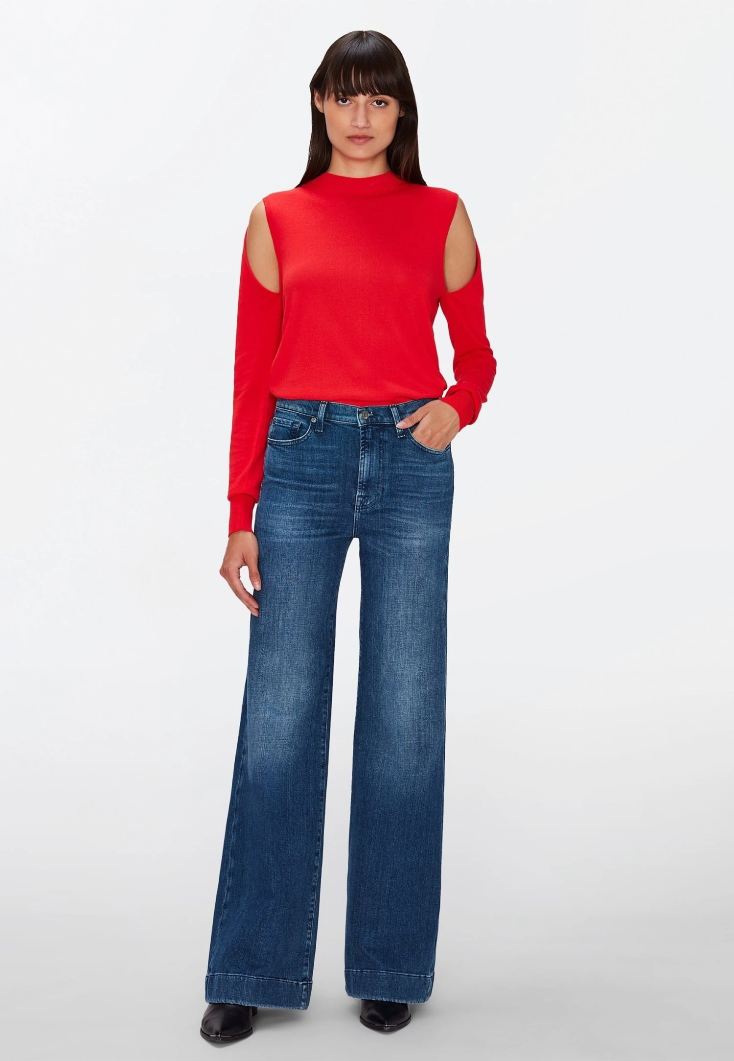 7 For All Mankind Modern Dojo - Jean Flare - Mid Blue 5 7 For All Mankind Modern Dojo - Jean Flare - Mid Blue – Image 5