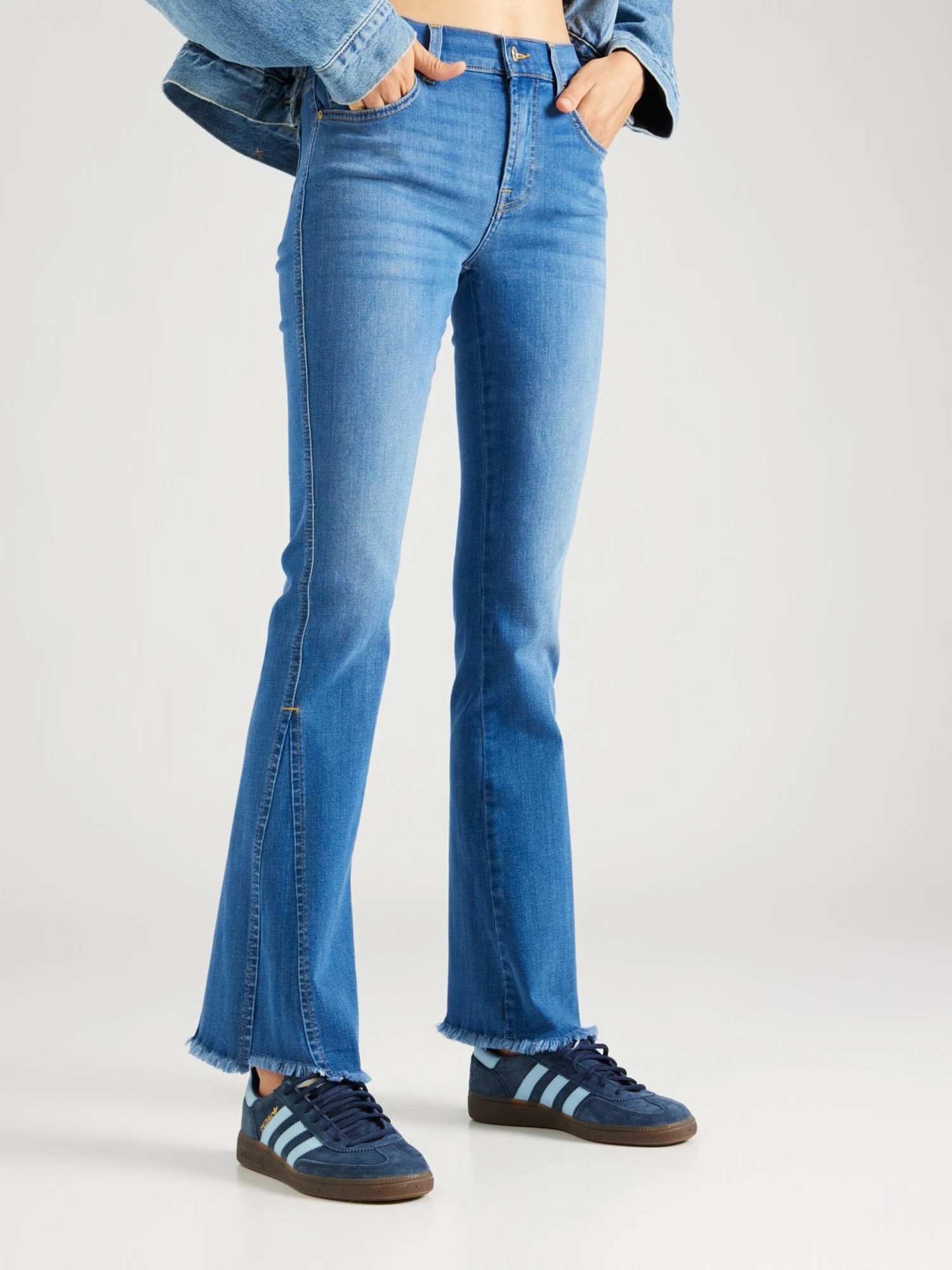 7 For All Mankind Jeans Bootcut Jean Femme Bleu 3 7 For All Mankind Jeans Bootcut Jean Femme Bleu – Image 3