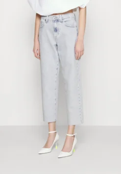 7 For All Mankind The Modern Straight Ice Pop - Jean Boyfriend - Light Blue