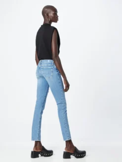 7 For All Mankind Slim Coupe Slim Jean PYPER Femme Bleu 8 7 For All Mankind Slim Coupe Slim Jean PYPER Femme Bleu -7 For All Mankind 863450ba0826fc808ab6597f07be18eb scaled