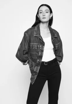 7 For All Mankind Jean Bootcut - Black -7 For All Mankind 883c362195da461b9c30ac3624c42c0b scaled