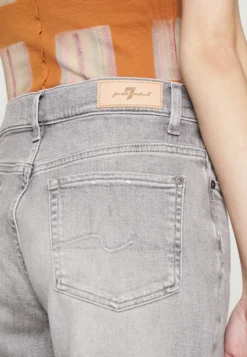 7 For All Mankind Malia Luxe Vintage Moonlit - Jean Droit - Grey 11 7 For All Mankind Malia Luxe Vintage Moonlit - Jean Droit - Grey -7 For All Mankind 8a2005d956d54605bc4e3e4d6fc0baff scaled