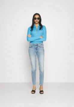 7 For All Mankind Roxanne Luxe Vintage Must - Jean Slim - Light Blue -7 For All Mankind 8f00f5a29a6b47fda7194e2d8a42abfb scaled