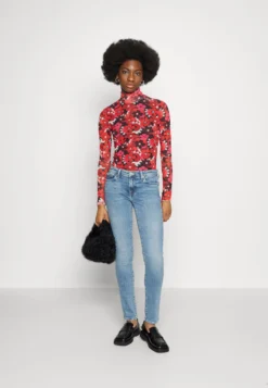 7 For All Mankind Pyper Slim Illusion Brightness - Jean Slim - Light Blue -7 For All Mankind a6b681cde99b4f6999f556961d18e9ec scaled