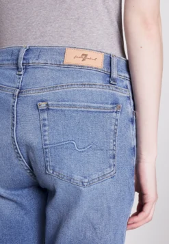 7 For All Mankind Josefina Luxe Vintage Legend - Jean Droit - Light Blue 9 7 For All Mankind Josefina Luxe Vintage Legend - Jean Droit - Light Blue -7 For All Mankind c41ae02bd12942c995d425180156cc86 scaled