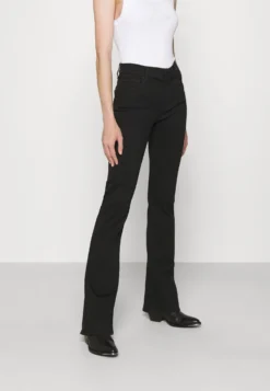 7 For All Mankind Jean Bootcut - Black