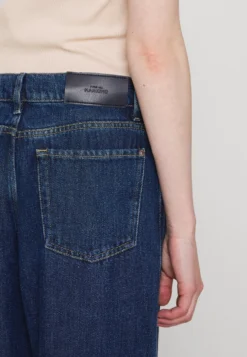 7 For All Mankind Lotta - Jean Boyfriend - Mid Blue 13 7 For All Mankind Lotta - Jean Boyfriend - Mid Blue -7 For All Mankind d9a92486d6574c648da6060a99f5d580 scaled