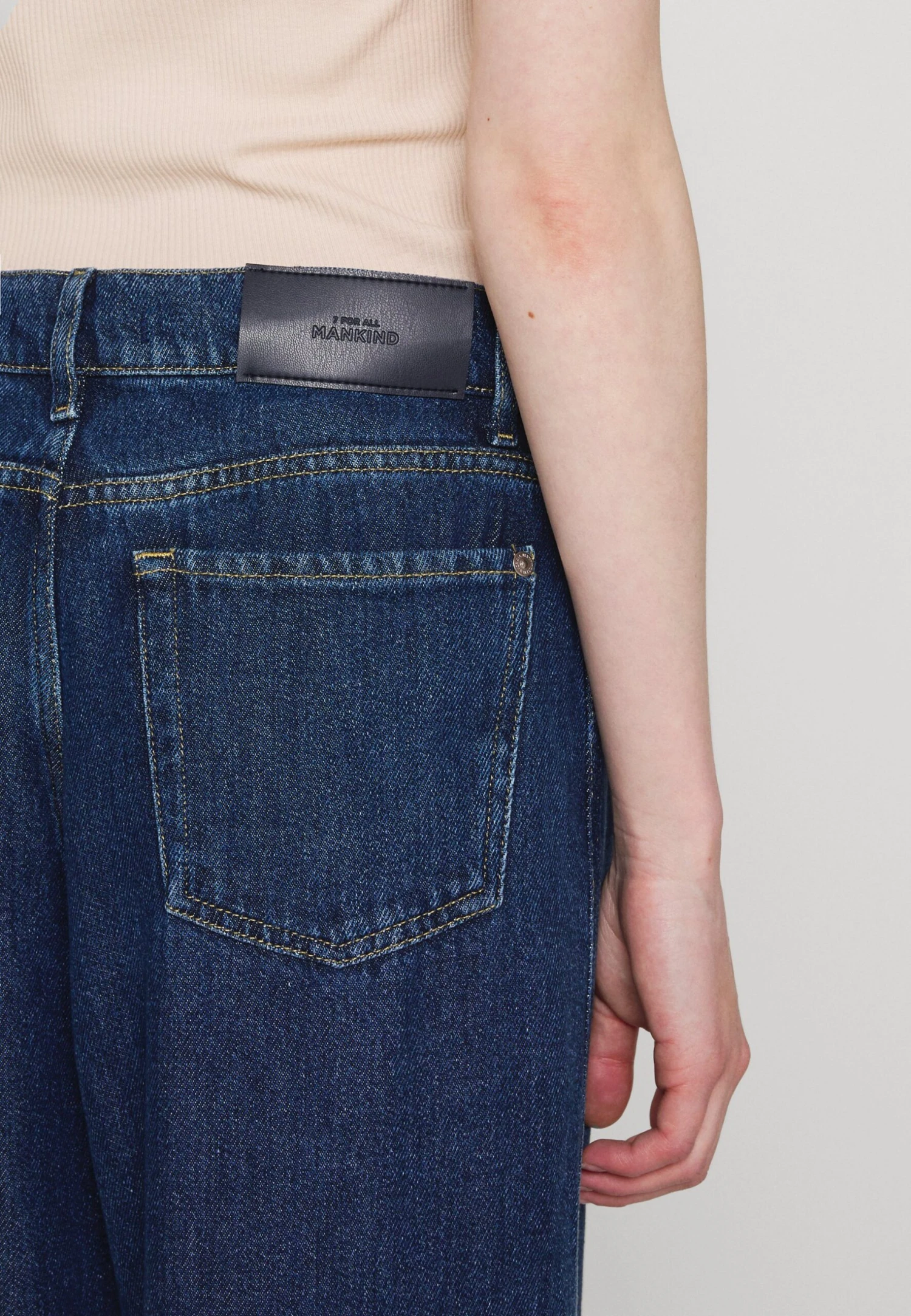 7 For All Mankind Lotta - Jean Boyfriend - Mid Blue 7 7 For All Mankind Lotta - Jean Boyfriend - Mid Blue – Image 7