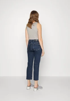 7 For All Mankind Logan Stovepipe - Jean Boyfriend - Dark Blue -7 For All Mankind dc3c9ba2e1624c1cb55975a7feb9491c scaled