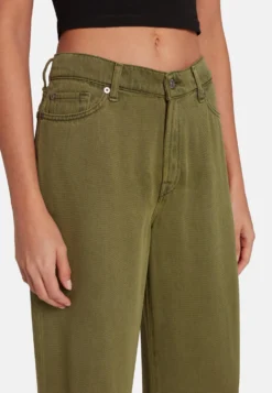 7 For All Mankind Lotta - Jean Flare - Green -7 For All Mankind e1a0a64a0b5f488e916cbe4832c95346 scaled