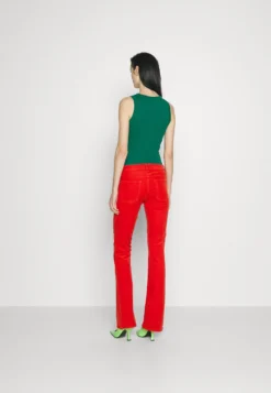 7 For All Mankind Pantalon Classique - Red 7 7 For All Mankind Pantalon Classique - Red -7 For All Mankind e24c62b8eb4d4cdc901ad3c033dcd9e4 scaled