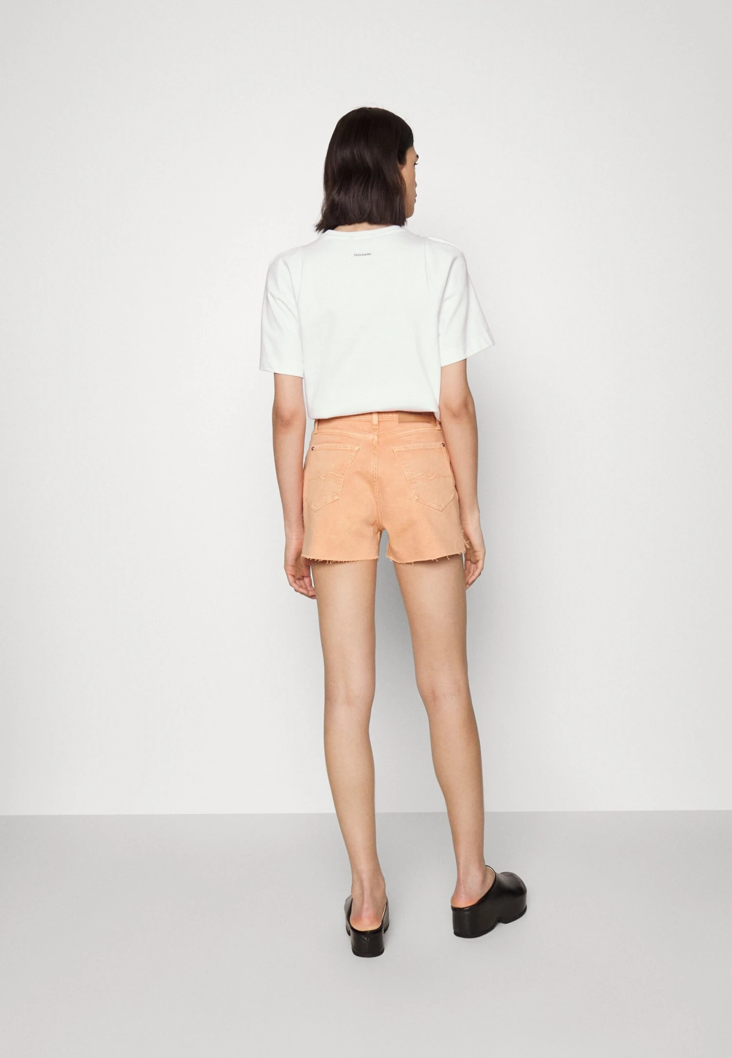 7 For All Mankind Easy Ruby Colman - Short En Jean - Orange 3 7 For All Mankind Easy Ruby Colman - Short En Jean - Orange – Image 3