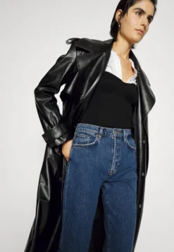 7 For All Mankind Logan Stovepipe Blaze - Jean Droit - Mid Blue 9 7 For All Mankind Logan Stovepipe Blaze - Jean Droit - Mid Blue -7 For All Mankind e45bbda44b3b461daaed870da815fc32 scaled