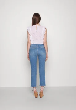 7 For All Mankind The Straight Crop Soundtrack - Jean Boyfriend - Light Blue -7 For All Mankind e51e8fefb92c4cef85984b83e829579e scaled