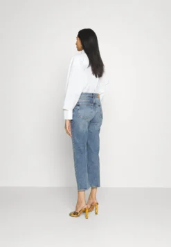 7 For All Mankind Logan Stovepipe Playtime - Jean Slim - Light Blue -7 For All Mankind ea0e6e6513ba467aae649123e32ab142 scaled