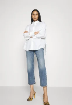 7 For All Mankind Logan Stovepipe Playtime - Jean Slim - Light Blue -7 For All Mankind f5600ba1b6874a29bb479f2abc212304 scaled