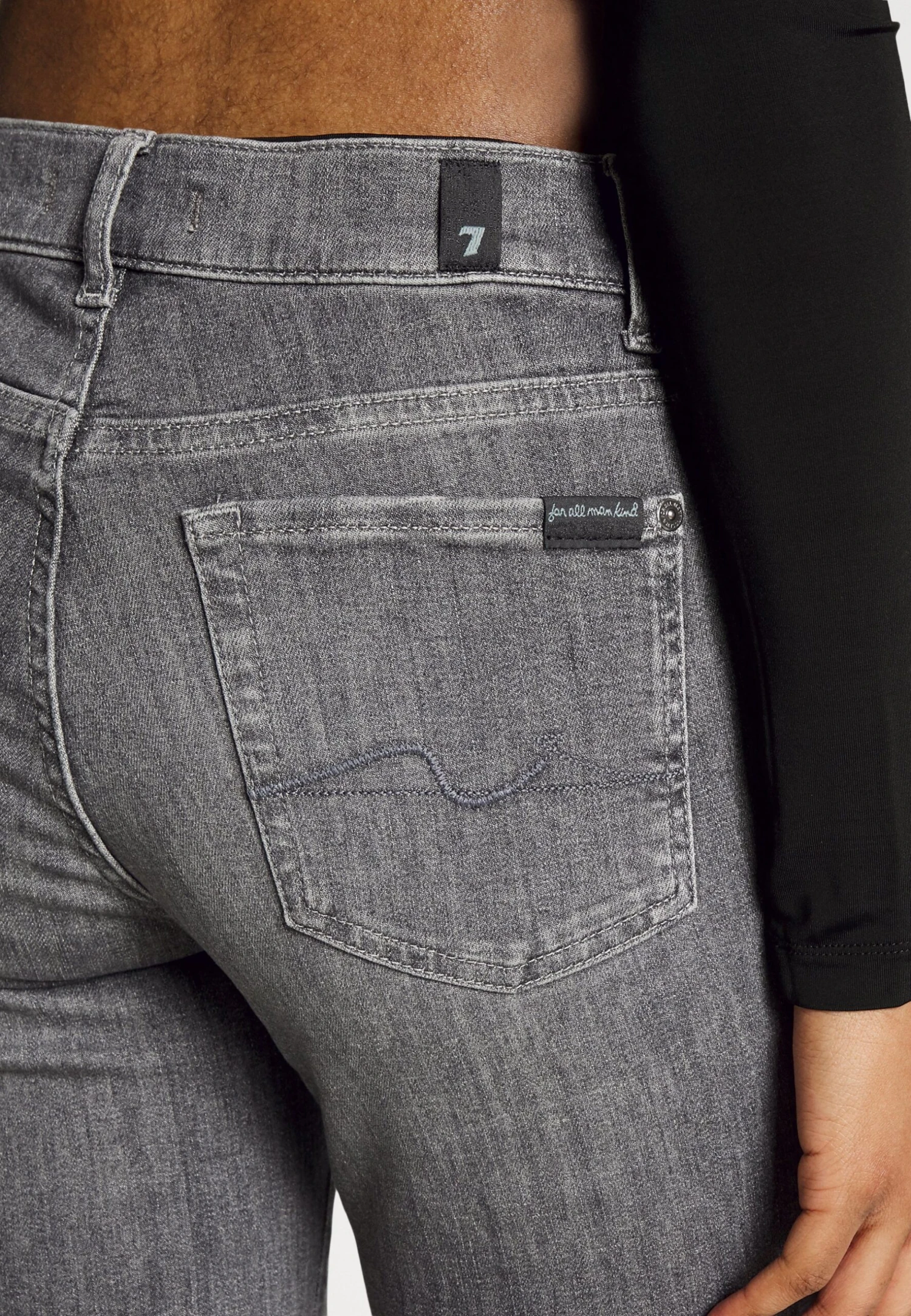 7 For All Mankind The Crop Soho - Jean Droit - Grey 5 7 For All Mankind The Crop Soho - Jean Droit - Grey – Image 5